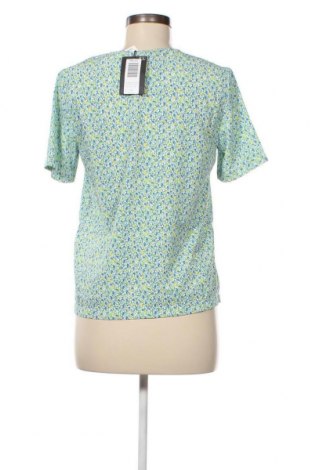 Дамска блуза Pieces, Размер XS, Цвят Многоцветен, Цена 6,40 лв.