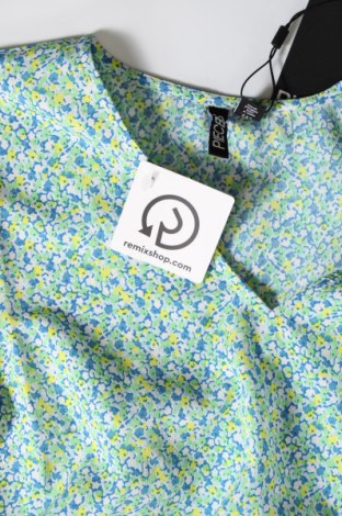 Γυναικεία μπλούζα Pieces, Μέγεθος XS, Χρώμα Πολύχρωμο, Τιμή 4,12 €