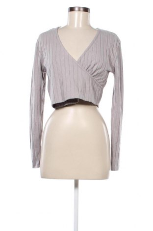 Γυναικεία μπλούζα VILA, Μέγεθος XL, Χρώμα Γκρί, Τιμή 3,30 €