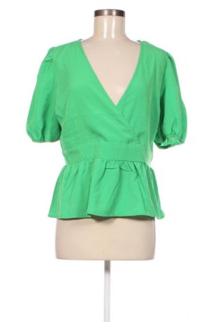 Дамска блуза VILA, Размер L, Цвят Зелен, Цена 7,60 лв.