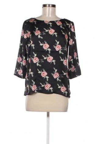 Γυναικεία μπλούζα VILA, Μέγεθος S, Χρώμα Πολύχρωμο, Τιμή 3,51 €