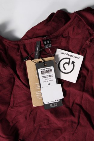 Дамска блуза Vero Moda, Размер XS, Цвят Червен, Цена 6,00 лв.