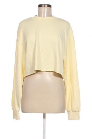 Дамска блуза Weekday, Размер M, Цвят Жълт, Цена 5,60 лв.