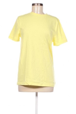 Дамска тениска Tamaris, Размер S, Цвят Жълт, Цена 11,88 лв.