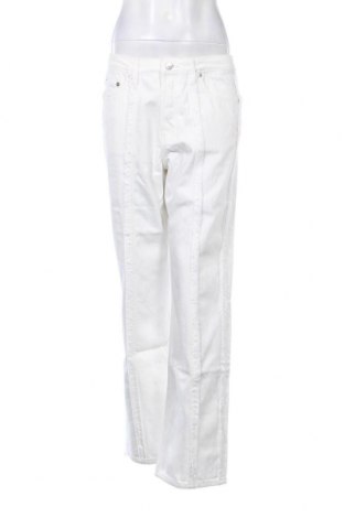 Damen Jeans Weekday, Größe M, Farbe Weiß, Preis 8,03 €