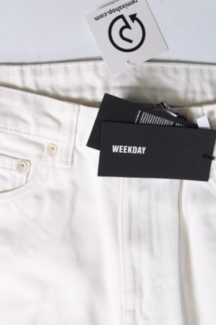 Damen Jeans Weekday, Größe L, Farbe Weiß, Preis 7,19 €