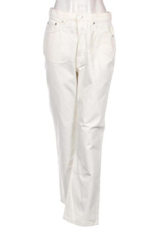 Γυναικείο Τζίν Weekday, Μέγεθος M, Χρώμα Λευκό, Τιμή 8,03 €