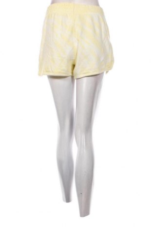 Pantaloni scurți de femei Gap, Mărime L, Culoare Multicolor, Preț 177,63 Lei