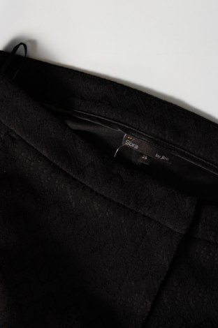 Γυναικείο κοντό παντελόνι Jbc, Μέγεθος S, Χρώμα Μαύρο, Τιμή 2,47 €