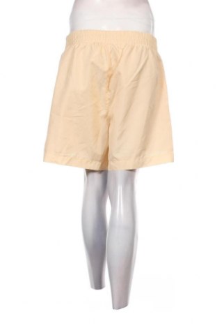 Pantaloni scurți de femei Minimum, Mărime L, Culoare Galben, Preț 335,53 Lei