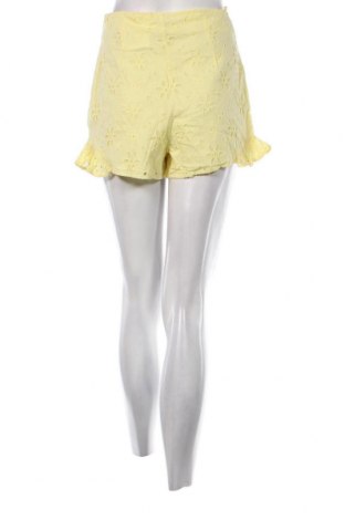 Pantaloni scurți de femei Miss Selfridge, Mărime S, Culoare Galben, Preț 23,09 Lei