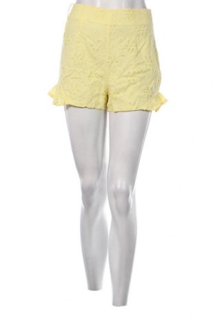 Γυναικείο κοντό παντελόνι Miss Selfridge, Μέγεθος S, Χρώμα Κίτρινο, Τιμή 27,84 €
