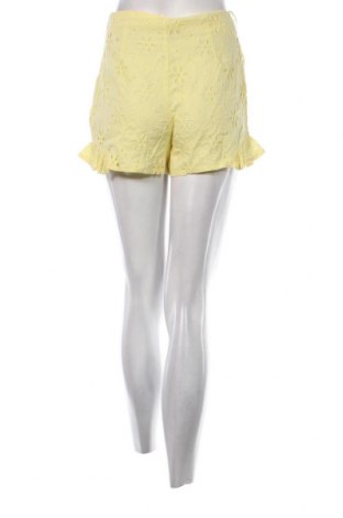 Γυναικείο κοντό παντελόνι Miss Selfridge, Μέγεθος S, Χρώμα Κίτρινο, Τιμή 4,18 €