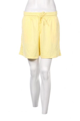 Damen Shorts ONLY, Größe M, Farbe Gelb, Preis 5,36 €