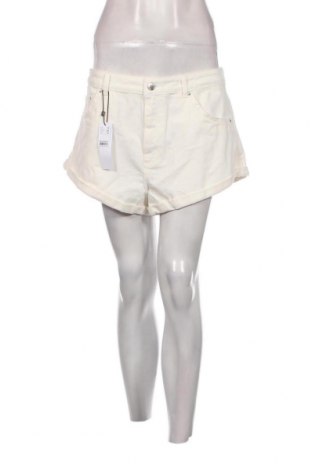 Γυναικείο κοντό παντελόνι Topshop, Μέγεθος L, Χρώμα Λευκό, Τιμή 4,45 €