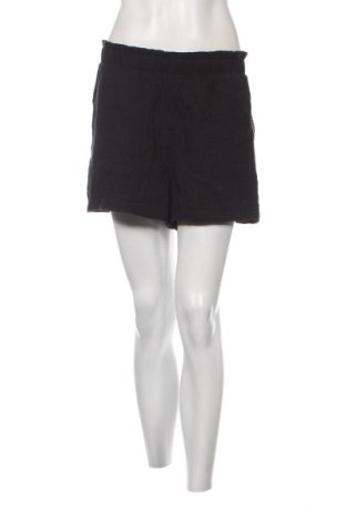 Γυναικείο κοντό παντελόνι Vero Moda, Μέγεθος M, Χρώμα Μαύρο, Τιμή 5,36 €