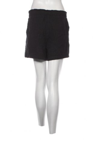 Damen Shorts Vero Moda, Größe M, Farbe Schwarz, Preis 5,16 €