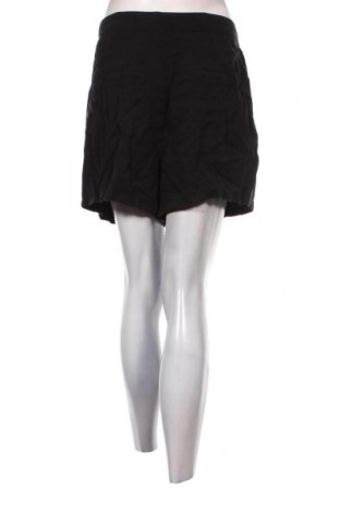 Damen Shorts Vero Moda, Größe L, Farbe Schwarz, Preis 5,16 €