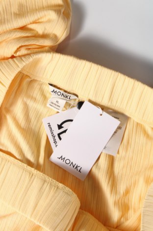 Γυναικείο παντελόνι Monki, Μέγεθος XL, Χρώμα Κίτρινο, Τιμή 25,26 €
