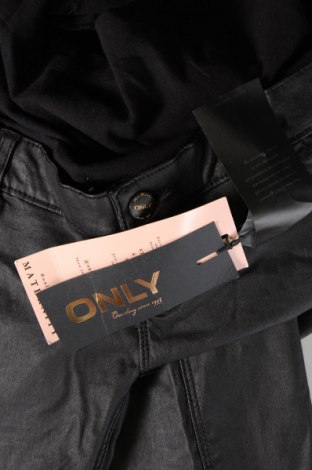 Γυναικείο παντελόνι ONLY, Μέγεθος L, Χρώμα Μαύρο, Τιμή 6,68 €