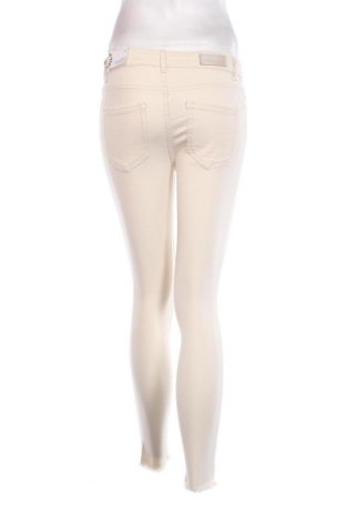 Дамски панталон ONLY, Размер S, Цвят Бял, Цена 12,42 лв.