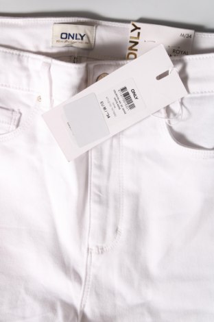 Γυναικείο παντελόνι ONLY, Μέγεθος M, Χρώμα Λευκό, Τιμή 27,84 €