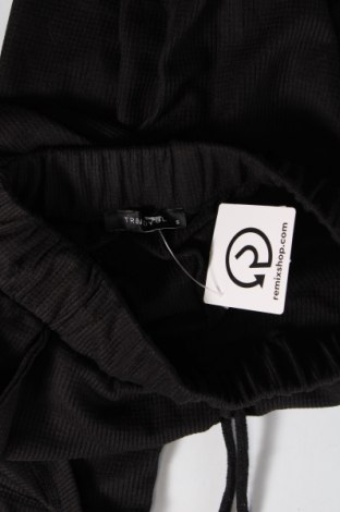 Дамски панталон Trendyol, Размер S, Цвят Черен, Цена 13,92 лв.