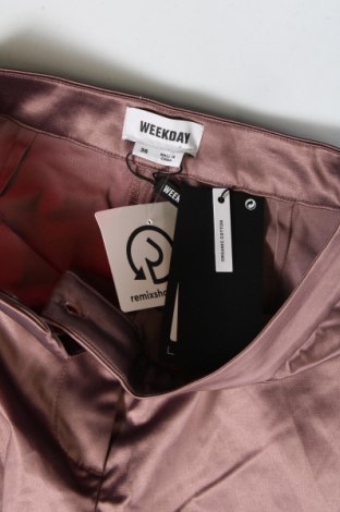 Γυναικείο παντελόνι Weekday, Μέγεθος S, Χρώμα Βιολετί, Τιμή 7,19 €
