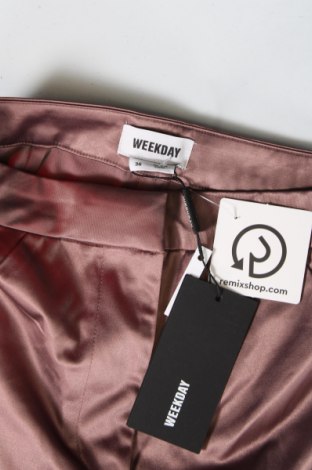 Γυναικείο παντελόνι Weekday, Μέγεθος S, Χρώμα Βιολετί, Τιμή 6,34 €