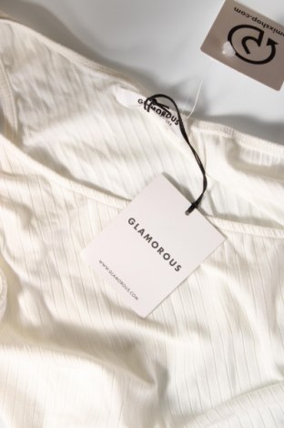 Γυναικείο αμάνικο μπλουζάκι Glamorous, Μέγεθος M, Χρώμα Λευκό, Τιμή 3,74 €