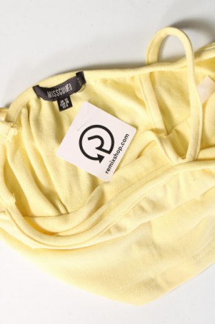 Γυναικείο αμάνικο μπλουζάκι Missguided, Μέγεθος M, Χρώμα Κίτρινο, Τιμή 4,54 €