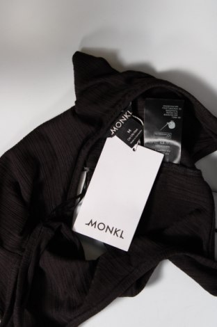 Γυναικείο αμάνικο μπλουζάκι Monki, Μέγεθος M, Χρώμα Μαύρο, Τιμή 4,41 €