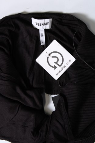 Γυναικείο αμάνικο μπλουζάκι Weekday, Μέγεθος L, Χρώμα Μαύρο, Τιμή 4,00 €