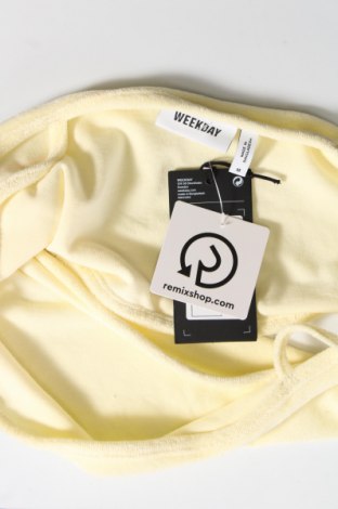 Γυναικείο αμάνικο μπλουζάκι Weekday, Μέγεθος M, Χρώμα Κίτρινο, Τιμή 3,79 €