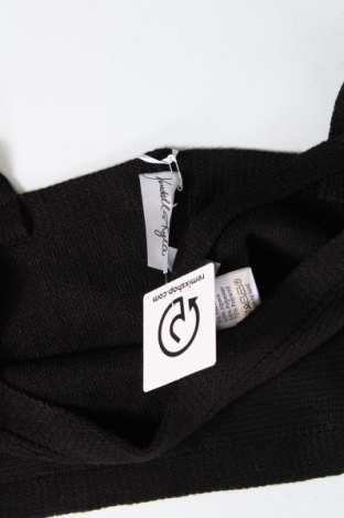 Γυναικείο αμάνικο μπλουζάκι Kendall & Kylie, Μέγεθος M, Χρώμα Μαύρο, Τιμή 4,78 €