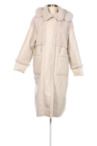 Дамско палто Oakwood, Размер S, Цвят Бежов, Цена 379,50 лв.