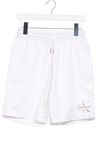 Детски къс панталон Calvin Klein Jeans, Размер 13-14y/ 164-168 см, Цвят Бял, Цена 68,40 лв.