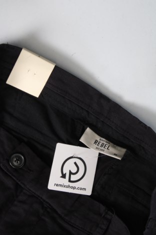 Ανδρικό παντελόνι Rebel, Μέγεθος M, Χρώμα Μπλέ, Τιμή 6,88 €
