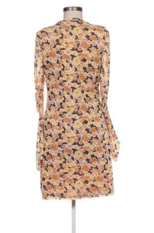 Φόρεμα Fashion Union, Μέγεθος XL, Χρώμα Πολύχρωμο, Τιμή 13,15 €