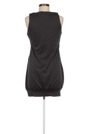 Kleid Janina, Größe M, Farbe Mehrfarbig, Preis 3,23 €