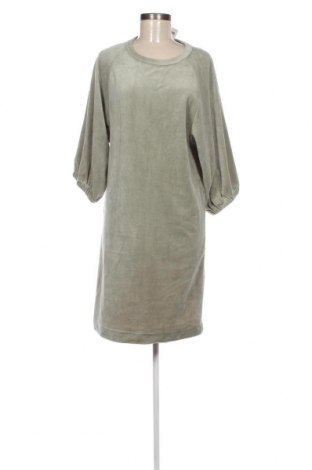 Kleid Soaked In Luxury, Größe XS, Farbe Grün, Preis 90,21 €