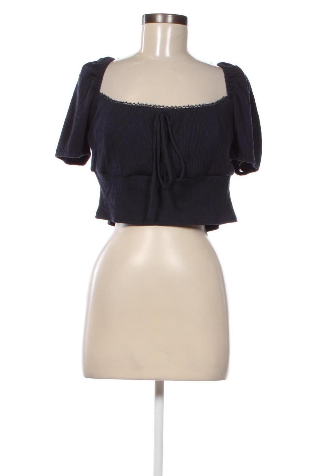 Γυναικεία μπλούζα Glamorous, Μέγεθος M, Χρώμα Μπλέ, Τιμή 3,71 €