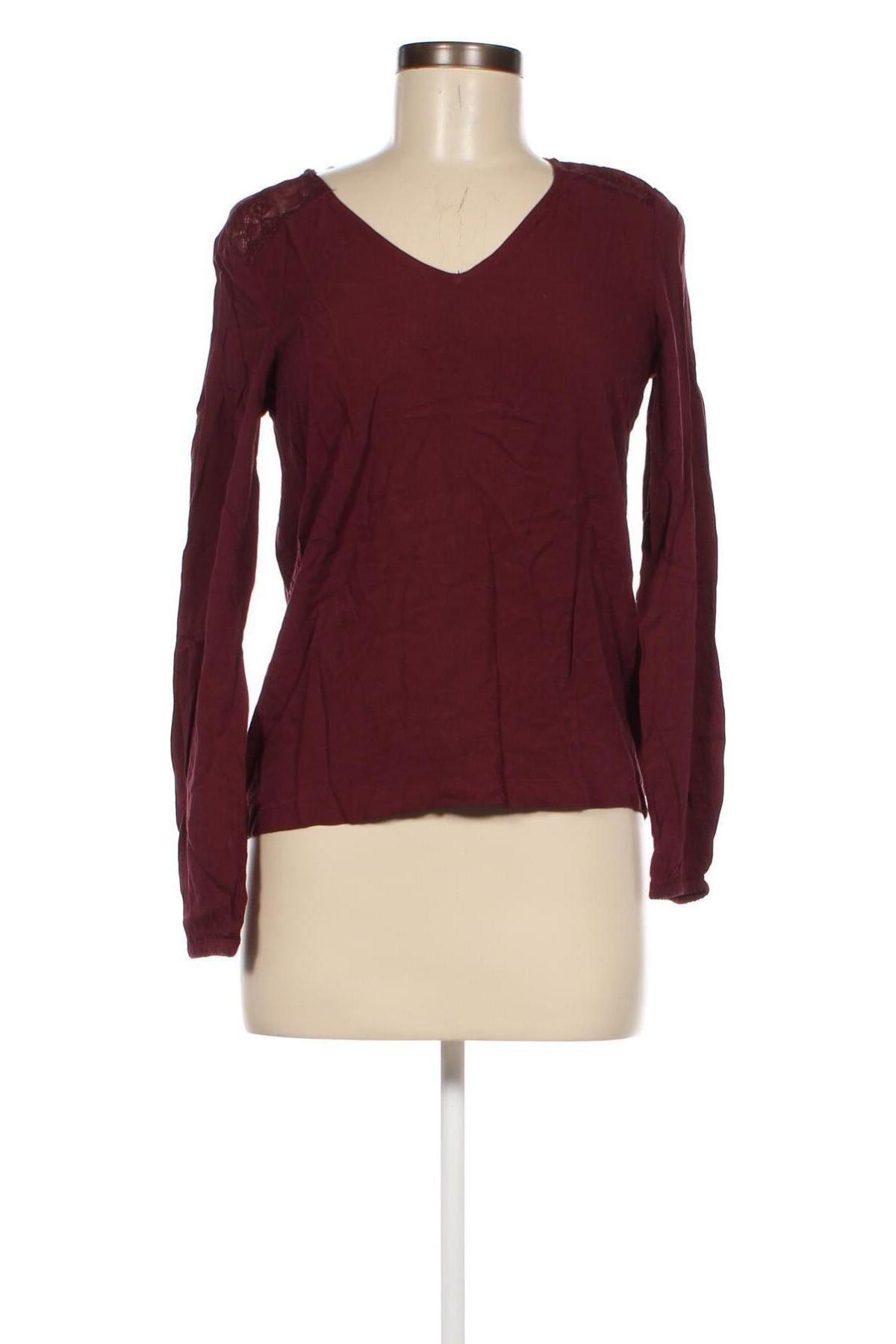 Γυναικεία μπλούζα Vero Moda, Μέγεθος XS, Χρώμα Κόκκινο, Τιμή 2,89 €
