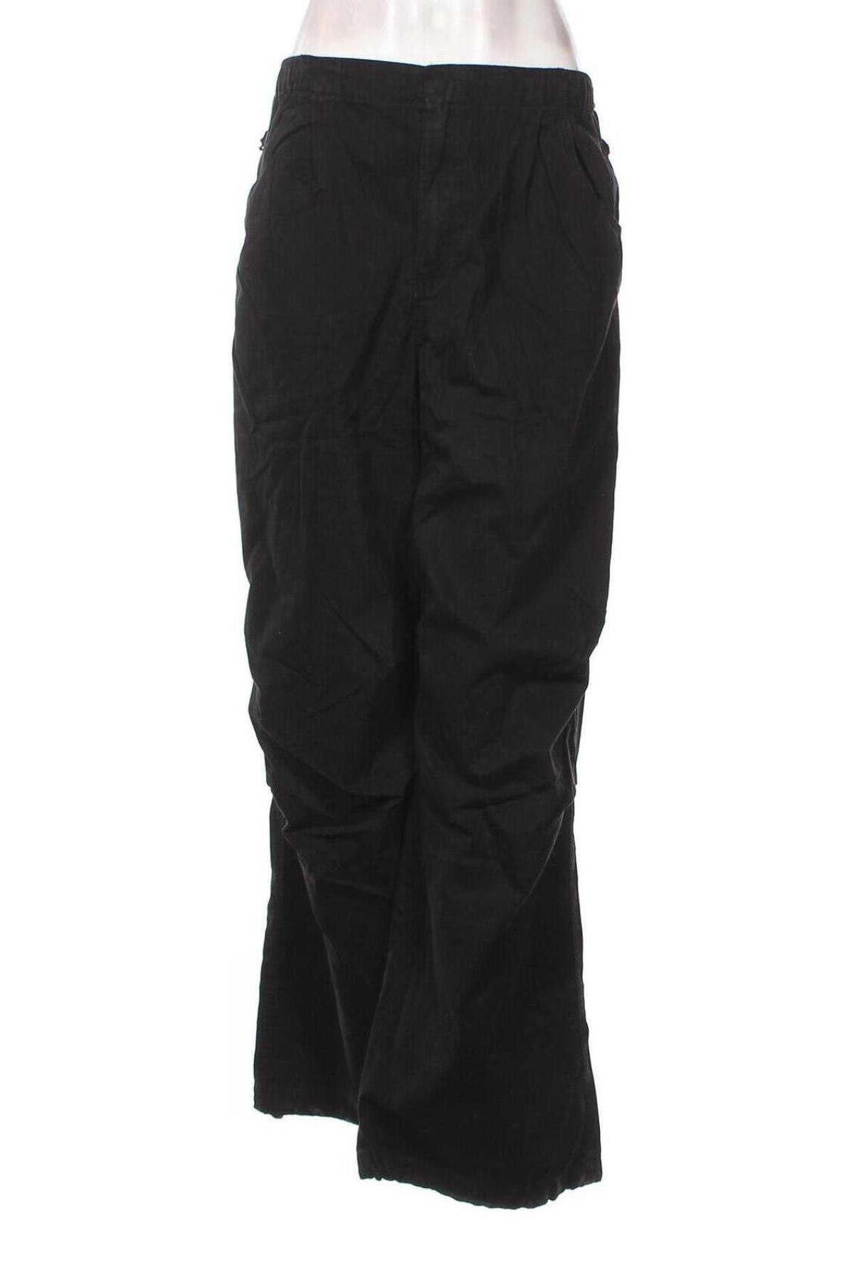 Damenhose Bershka, Größe XL, Farbe Schwarz, Preis € 13,99