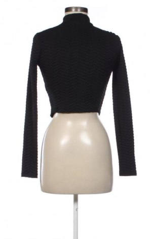 Damen Shirt Bershka, Größe M, Farbe Mehrfarbig, Preis 10,00 €