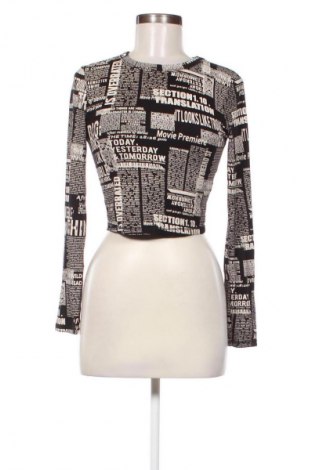 Damen Shirt Bershka, Größe M, Farbe Mehrfarbig, Preis 9,72 €