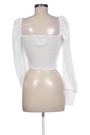 Damen Shirt Bershka, Größe L, Farbe Weiß, Preis 9,72 €