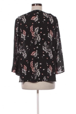 Damen Shirt Gina Tricot, Größe M, Farbe Mehrfarbig, Preis 13,99 €