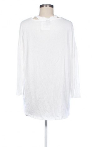 Γυναικεία μπλούζα Gina Tricot, Μέγεθος XL, Χρώμα Λευκό, Τιμή 10,23 €