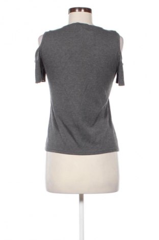 Dámská halenka H&M Divided, Velikost M, Barva Šedá, Cena  241,00 Kč